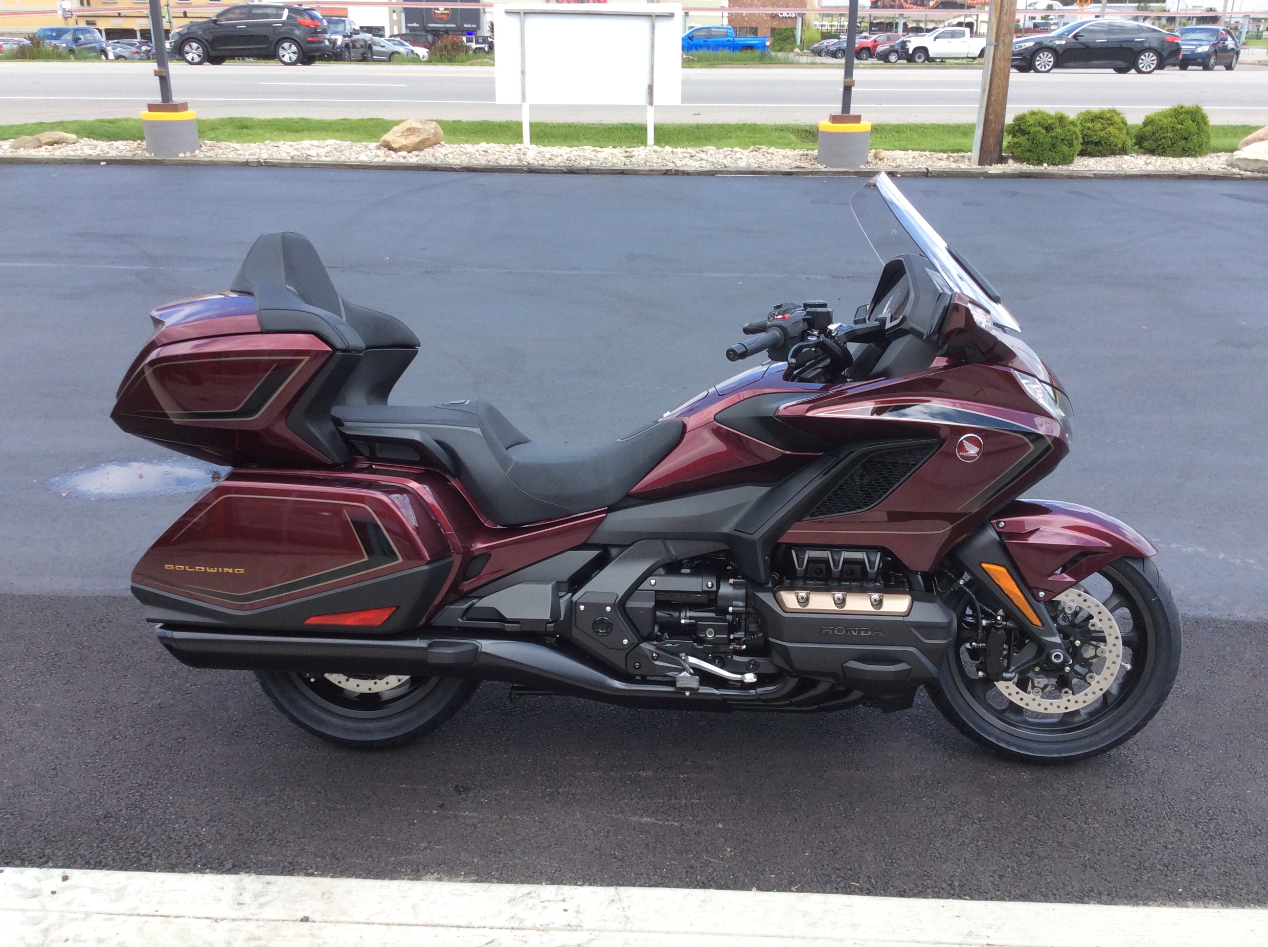 2025 Honda GOLDWITH TOUR DCT 50TH ANNIVERSARY - Photo 3